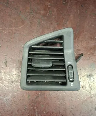 Volvo V70 Dashboard side air vent grill/cover trim 3409373