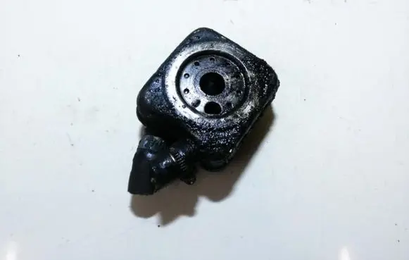Engine oil radiator