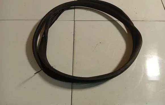 Opel Astra H Rubber seal rear door