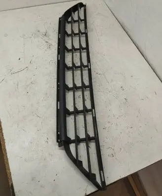 Volvo XC60 Front bumper lower grill 31323774