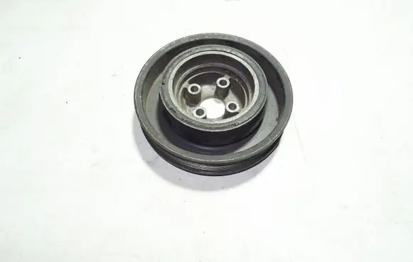 Volkswagen Golf III Crankshaft pulley 028105243G