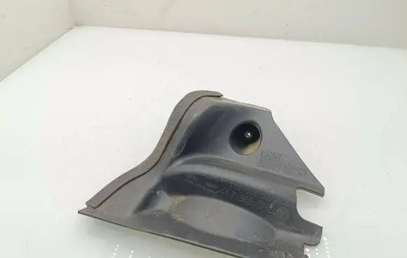 Volkswagen Transporter - Caravelle T5 Battery tray heat shield 7E0915430B 7H0915437