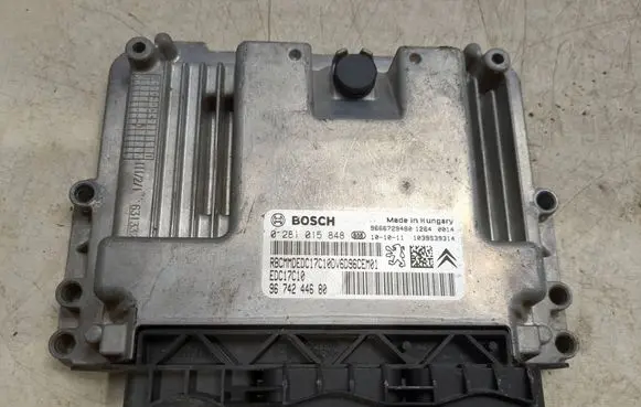 Citroen C3 Engine control unit/module 9666729480 9674244680 0281015848