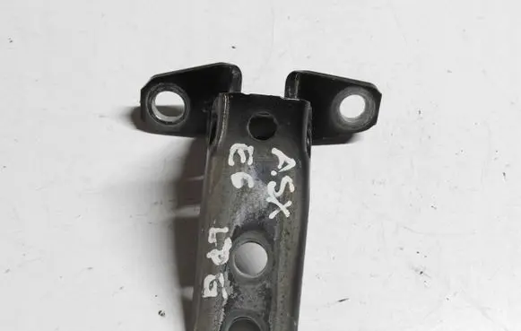 Mitsubishi ASX Loading door hinge set 740r8136tt8