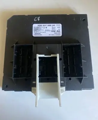 Volkswagen Golf VII Comfort/convenience module 5Q0937086AE F005V01665