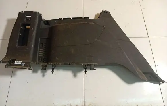 Citroen C4 Grand Picasso Other trunk/boot trim element 9682360677