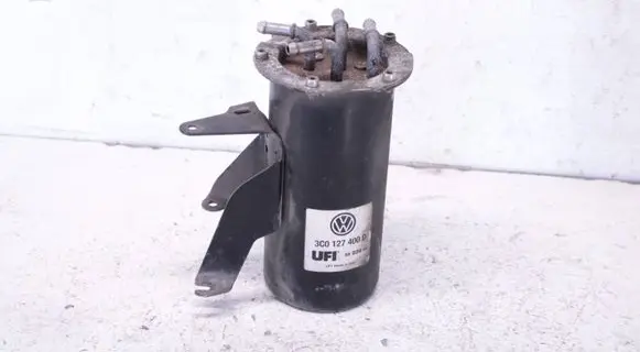 Volkswagen Caddy Fuel filter housing 3C0127400D 1K0127399CL