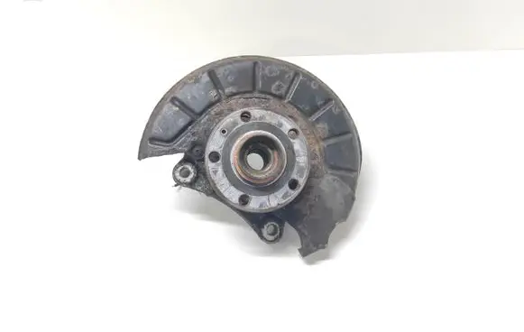Volkswagen PASSAT B6 Front wheel hub