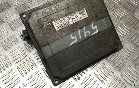 Ford Fiesta Engine control unit/module 6S6112A650FD S120977315 262031975