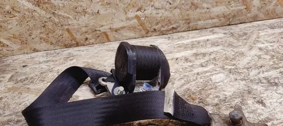 Mercedes-Benz 380 560SEC C126 Rear seatbelt 1268608285