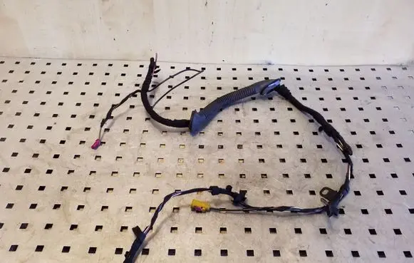 BMW X3 E83 Tailgate/trunk wiring harness 