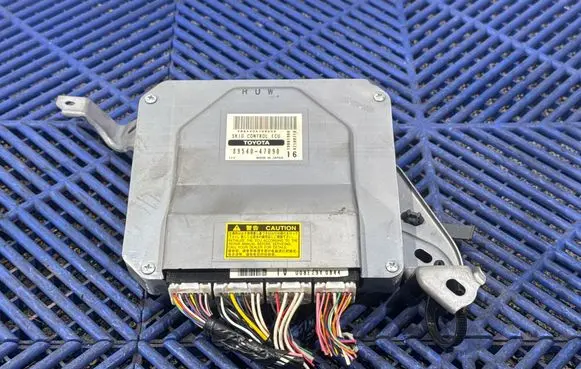 Toyota Prius (XW20) Engine control unit/module ECU 8954047090