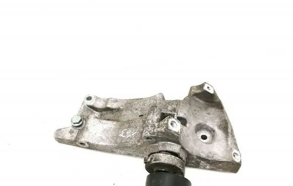Volkswagen PASSAT B6 Generator/alternator bracket 036145169G