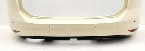 Volkswagen Touran I Rear bumper 5TA807421AB