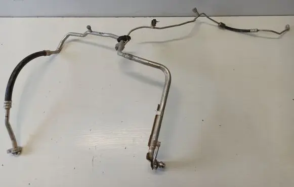 Audi A4 S4 B5 8D Air conditioning (A/C) pipe/hose 