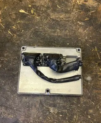 Ford Focus C-MAX Engine control unit/module 5M5112A650SE