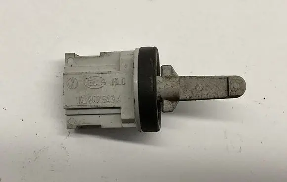 Interior temperature sensor