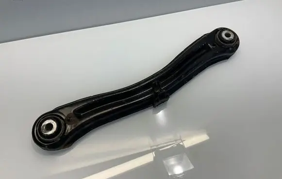 Mercedes-Benz ML W166 Rear control arm A1663520405 1663520405