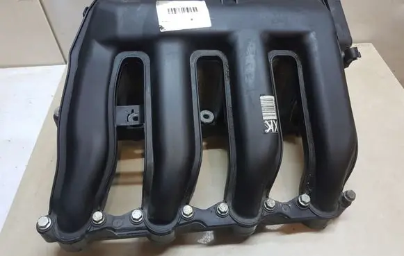 BMW 5 E60 E61 Intake manifold 7787318 7788194