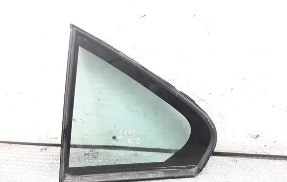 Peugeot 607 Rear vent window glass 