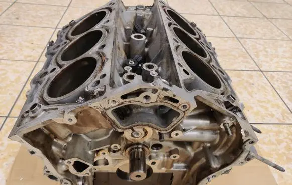 Dodge Charger Engine block 68052837AI