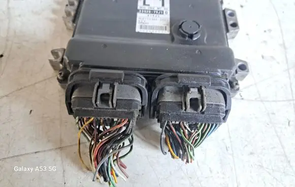 Suzuki SX4 Engine control unit/module MB1123002551 3392079J1