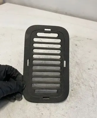 Renault Master III Air vent grill in roof 798700003R