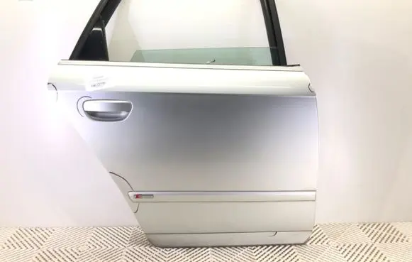 Audi A4 S4 B7 8E 8H Rear door