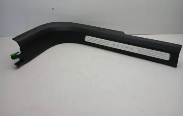 Volvo XC90 Front sill trim cover 39829989