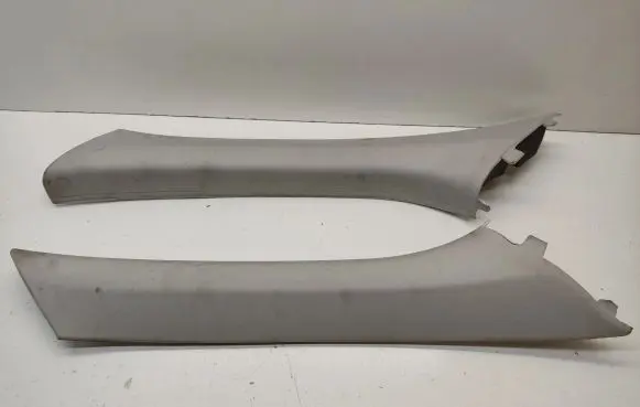 Mercedes-Benz ML W164 (A) pillar trim A1646901226 A1646901126