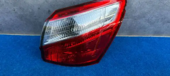 Nissan Qashqai LED ballast control module B26550BR00B