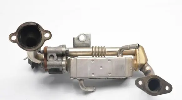Mazda 6 EGR valve cooler R2AA20304