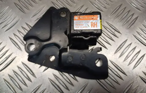 Subaru Impreza II Airbag deployment crash/impact sensor 98231FE060 1876005780