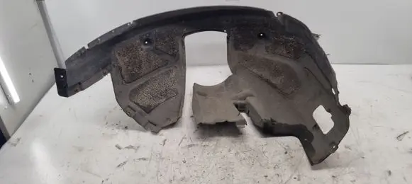 BMW 5 E60 E61 Front wheel arch liner splash guards 17370110 7033750 51717033750