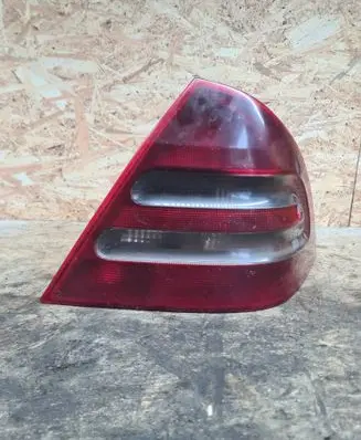 Mercedes-Benz C W203 Rear/tail lights
