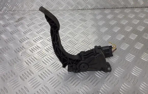 Ford Fiesta Accelerator pedal position sensor 