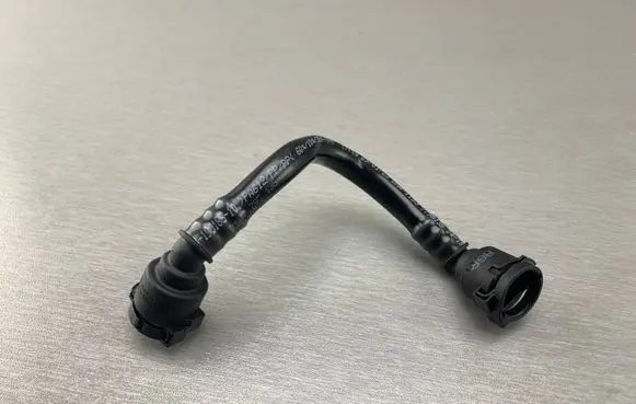 BMW 3 E90 E91 Engine coolant pipe/hose 7795135 11537795135