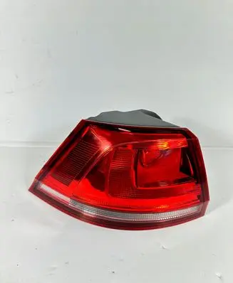 Volkswagen Golf VII Rear/tail lights