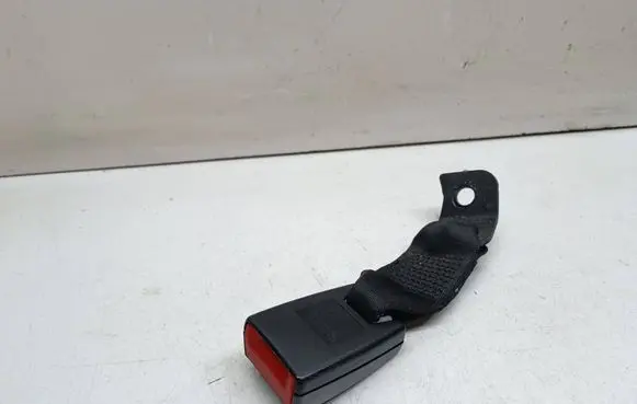 BMW 3 E90 E91 Rear seatbelt buckle 9117261