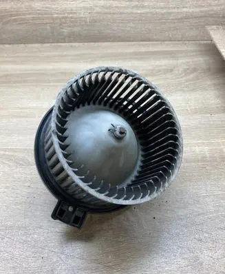 Mazda 2 Heater blower motor/fan resistor 8940000232 GJ6BA022G3
