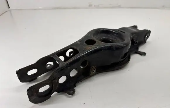 Chevrolet Camaro Rear upper control arm/wishbone 84382227 23282357