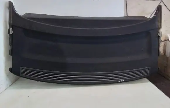 Volkswagen PASSAT B6 Parcel shelf grill 