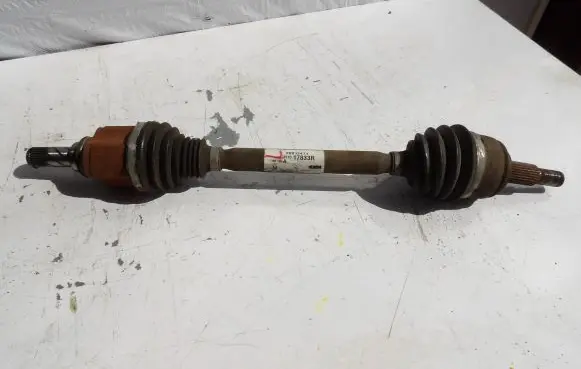 Renault Kangoo II Front driveshaft 391017833R 20012471