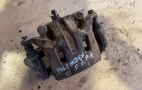 Nissan Pathfinder R51 Master brake cylinder