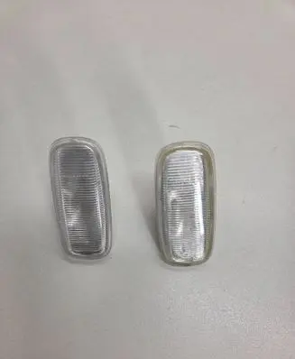 Audi A4 S4 B5 8D Front fender indicator light 