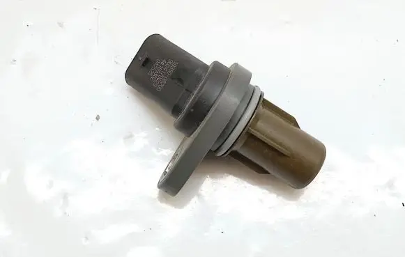 Hyundai i30 Crankshaft position sensor 39350-08200
