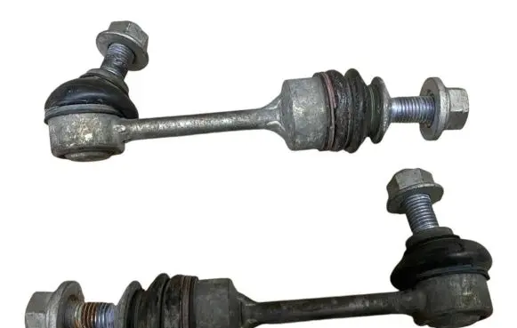 BMW X6M F86 Rear anti-roll bar/stabilizer link 6857626 33556857626