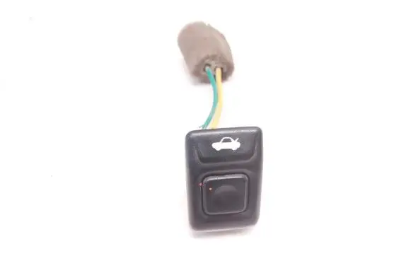 Tailgate opening switch