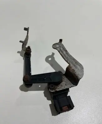 BMW 3 E90 E91 Headlight/headlamp level sensor 6785205