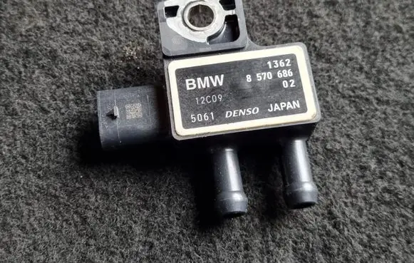 BMW 4 F36 Gran coupe Exhaust gas pressure sensor 8570686